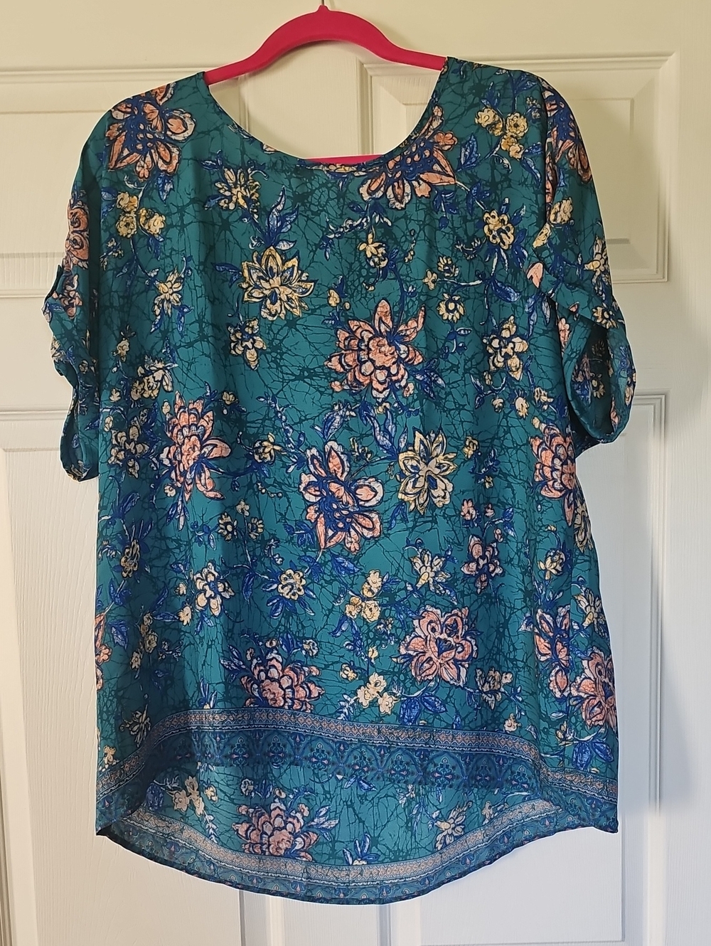 Maurices Teal Floral Short Sleeve Blouse with Pink & Cream Accents